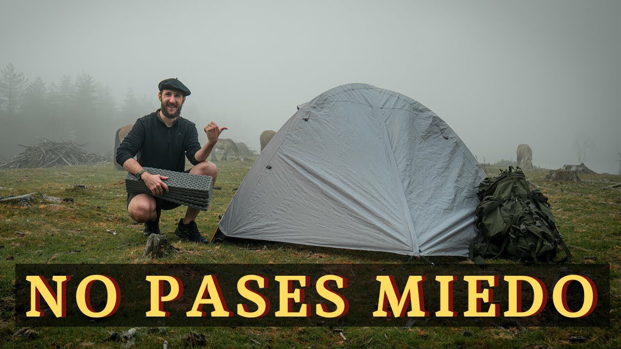 Cómo enfrentar una noche en la montaña sin refugio
